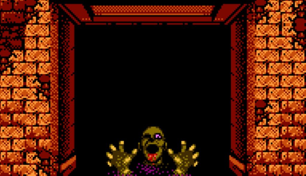 Combat en vue subjective dans Sweet Home sur Famicom, une créature jaune aux mains ouvertes dans un encadrement de brique