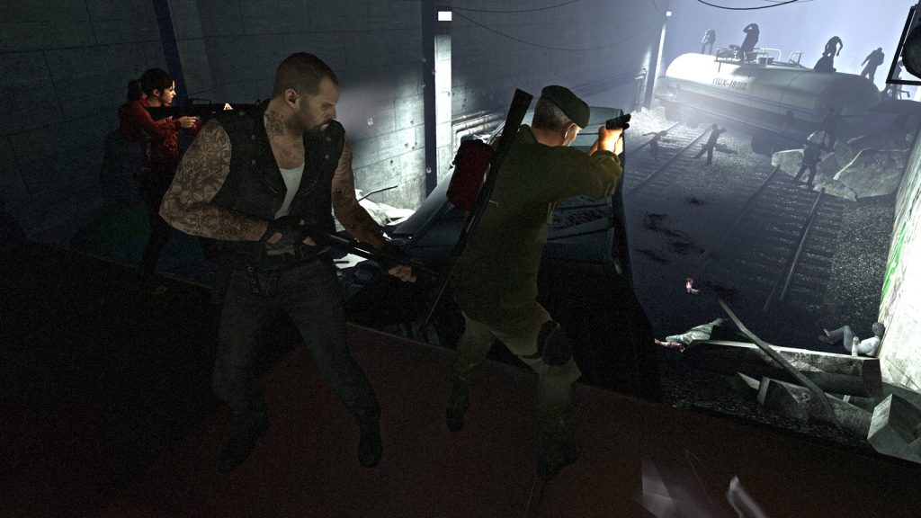 Quatre survivants armés avancent au pas de course dans un couloir d’hôpital aux murs verts.